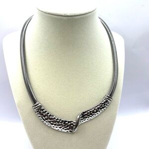 Silver Tone Necklace Collar Hammered Choker Omega Chain